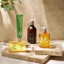 Moroccanoil Lotion Pour Le Corps Bergamote Fraîche "Body Lotion" - Hydratation Légère à L'huile D'argan Et Aloès (360ml/12.2oz) 14 Moroccanoil Lotion Pour Le Corps Bergamote Fraîche "Body Lotion" - Hydratation Légère à L'huile D'argan Et Aloès (360ml/12.2oz) -Moroccanoil FR Shop image 1169