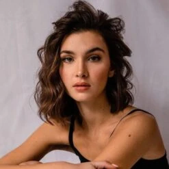 Vaporisateur Spray-gel Volumisant "Volupt Spray" Soulève Racine Volume Intense - Pour Les Cheveux Fins 20 Vaporisateur Spray-gel Volumisant "Volupt Spray" Soulève Racine Volume Intense - Pour Les Cheveux Fins -Moroccanoil FR Shop image 935